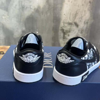 Luxury Shoes - DIR - 371