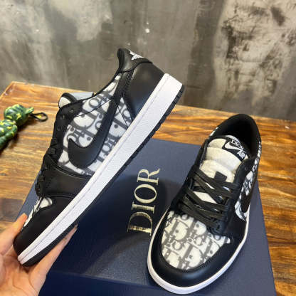 Luxury Shoes - DIR - 371