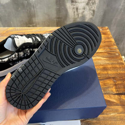 Luxury Shoes - DIR - 371