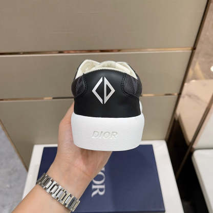 Luxury Shoes - DIR - 360
