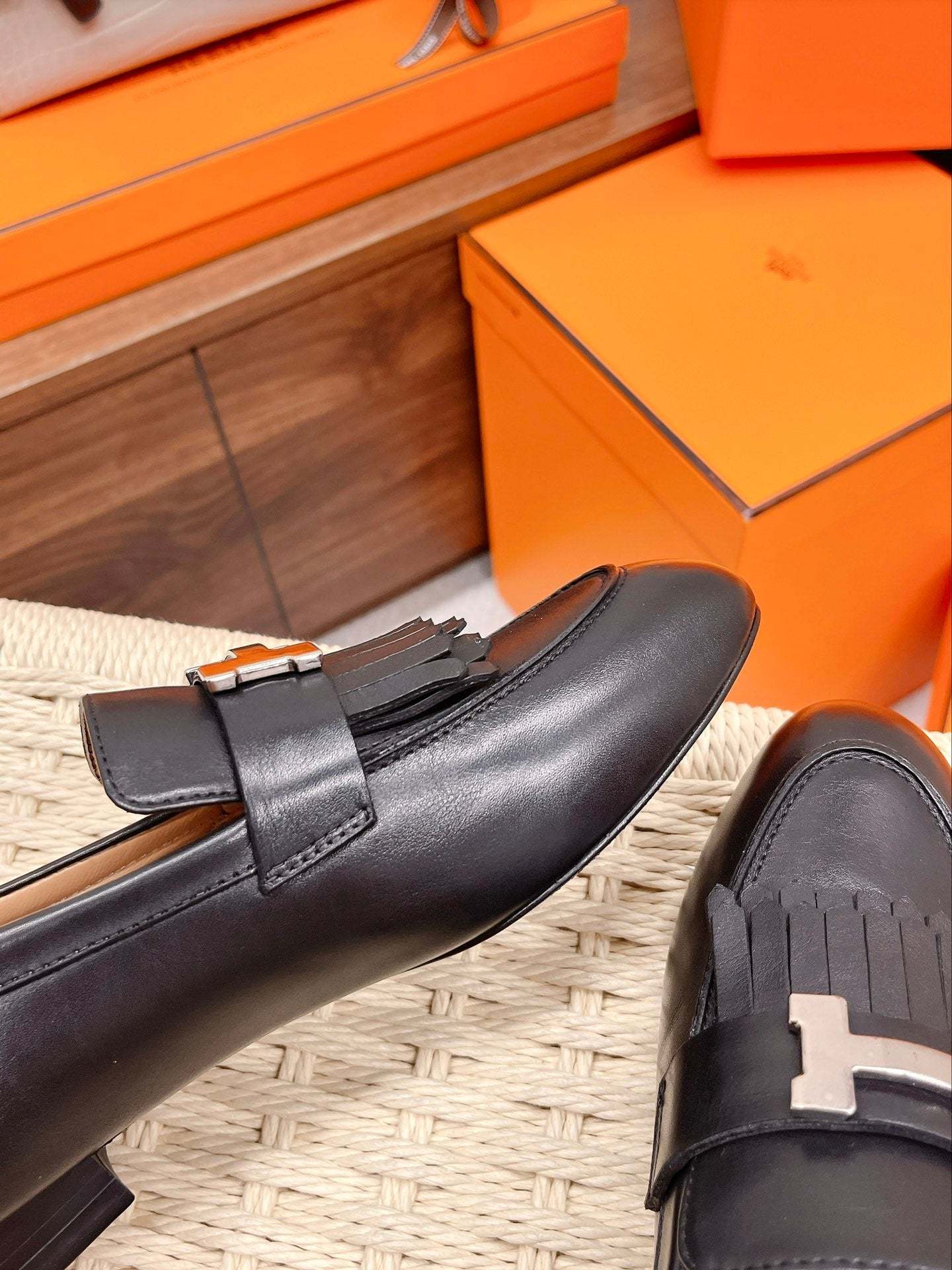 Luxury Shoes - HMS - 139