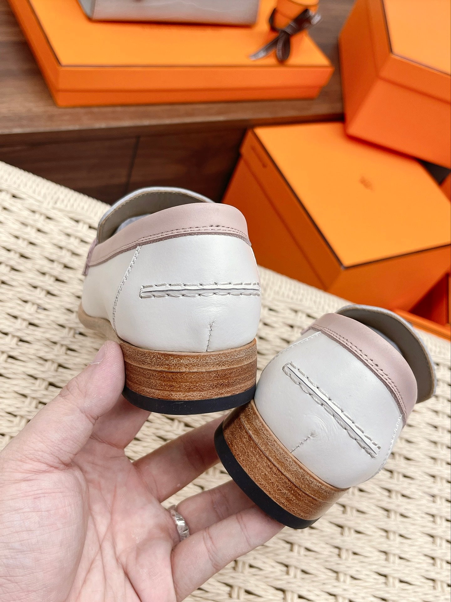 Luxury Shoes - HMS - 135