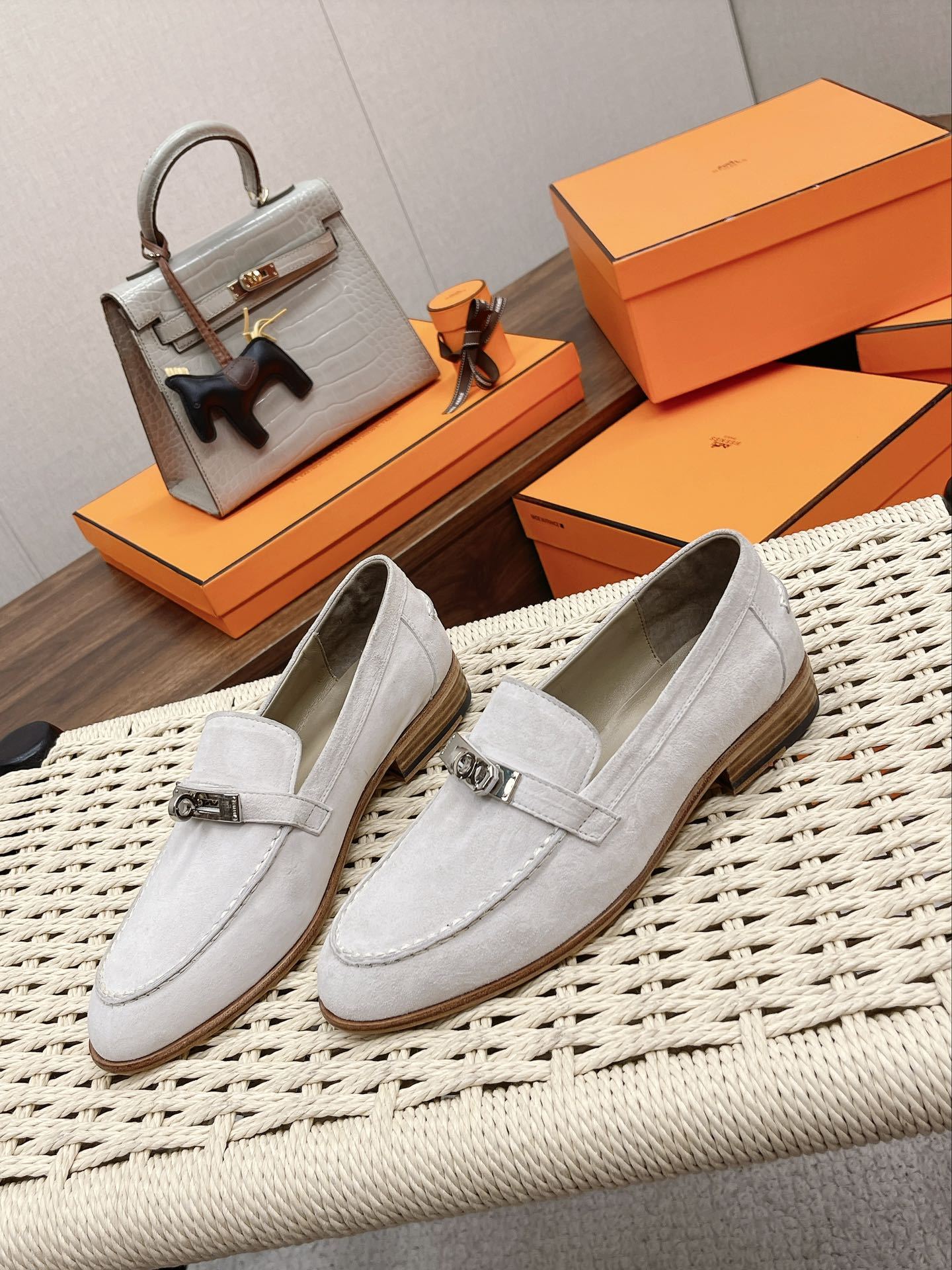 Luxury Shoes - HMS - 133