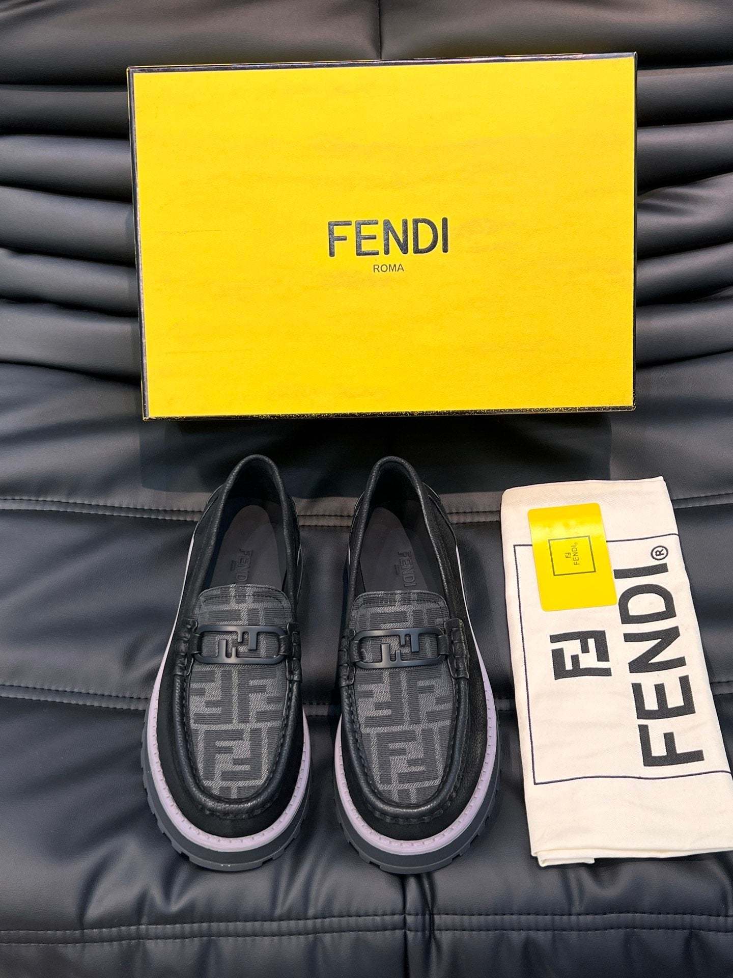Luxury Shoes - FED - 098