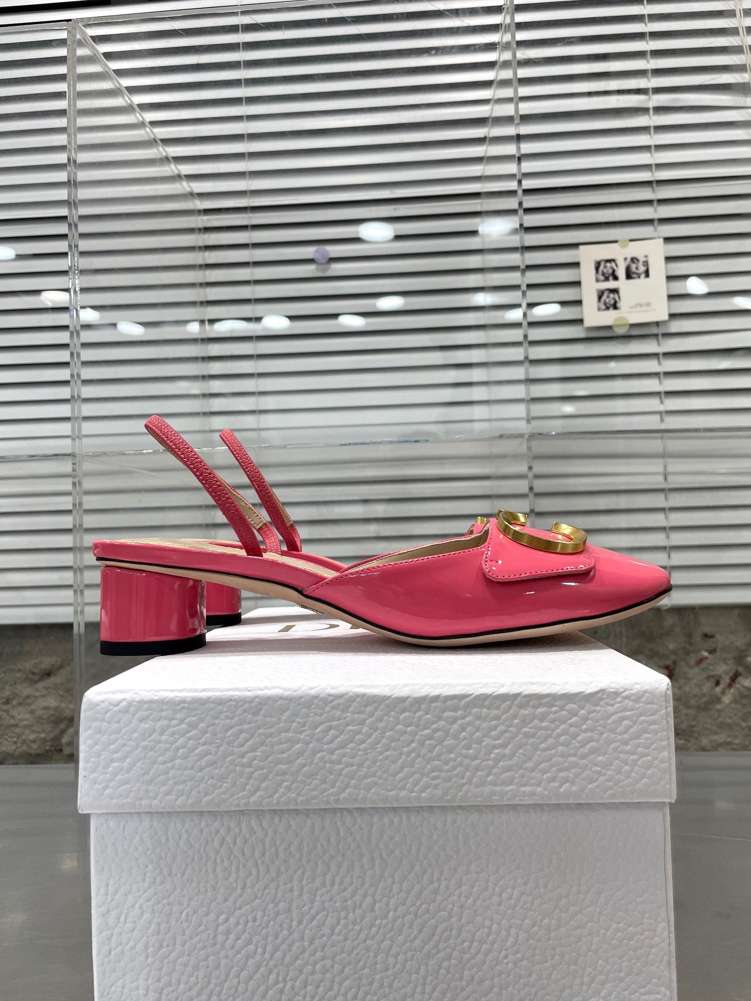 Luxury Shoes - DIR - 252