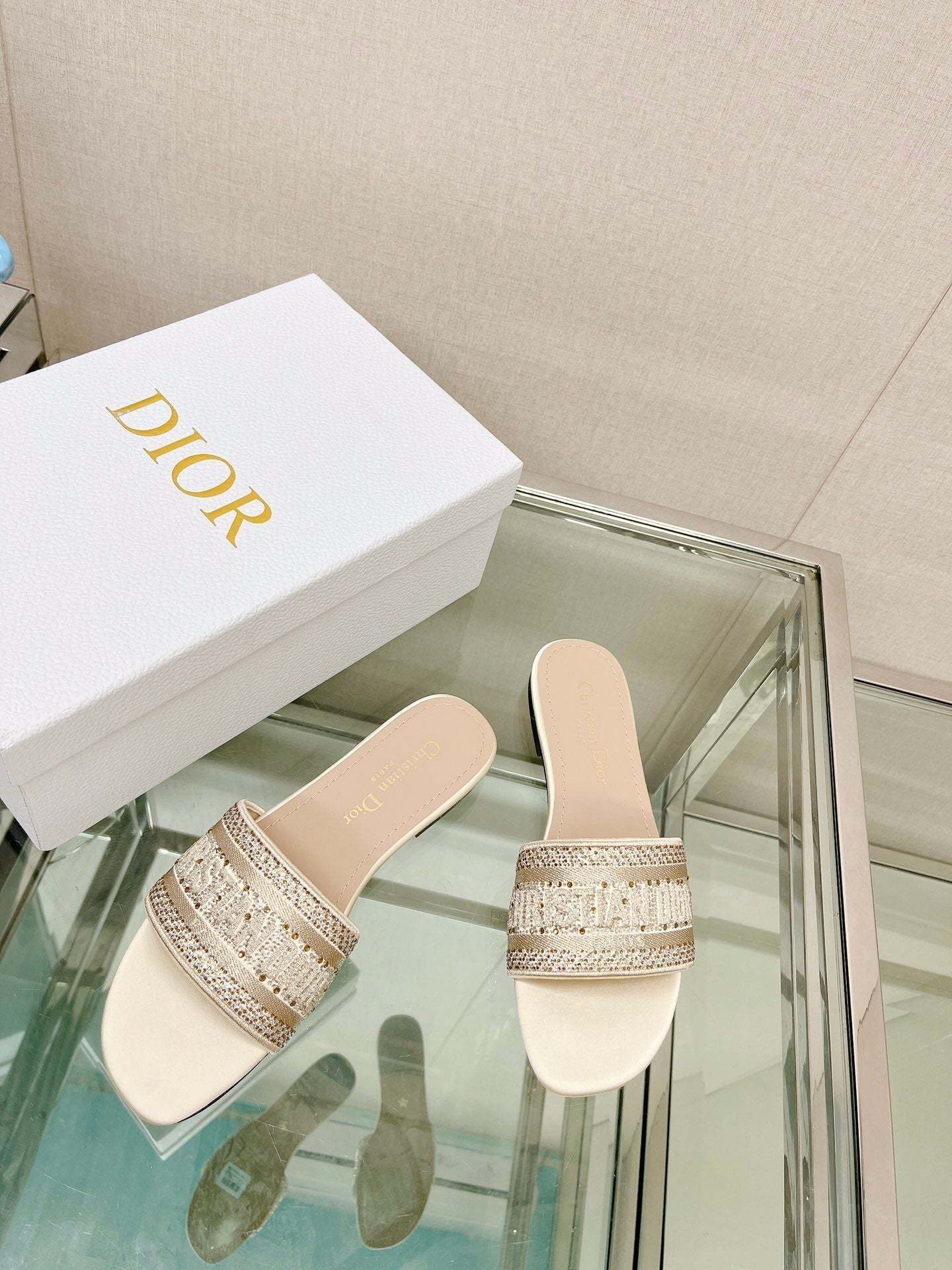 Luxury Shoes - DIR - 229