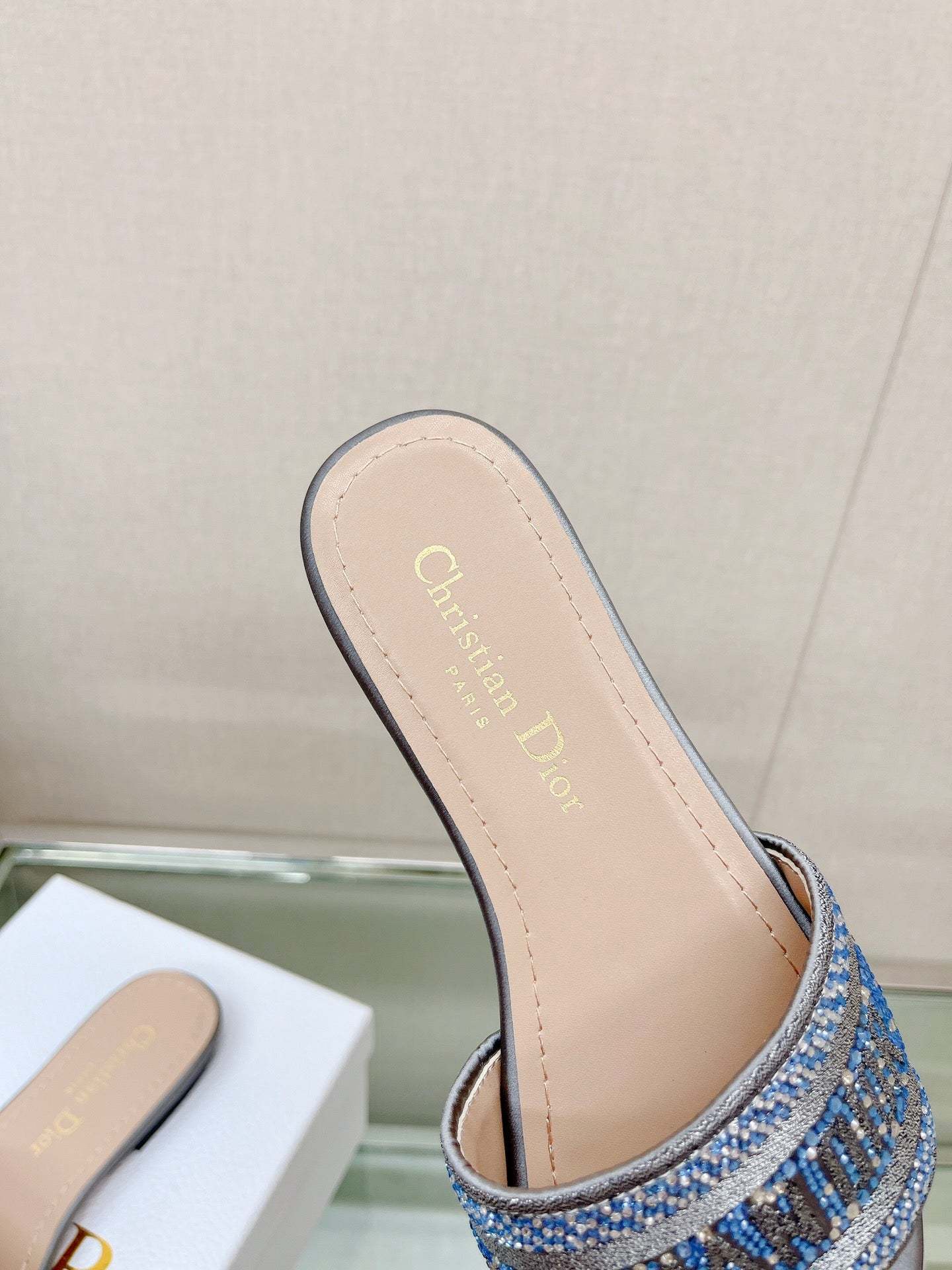 Luxury Shoes - DIR - 230