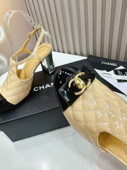 Luxury Shoes Sandals - CHL - 323