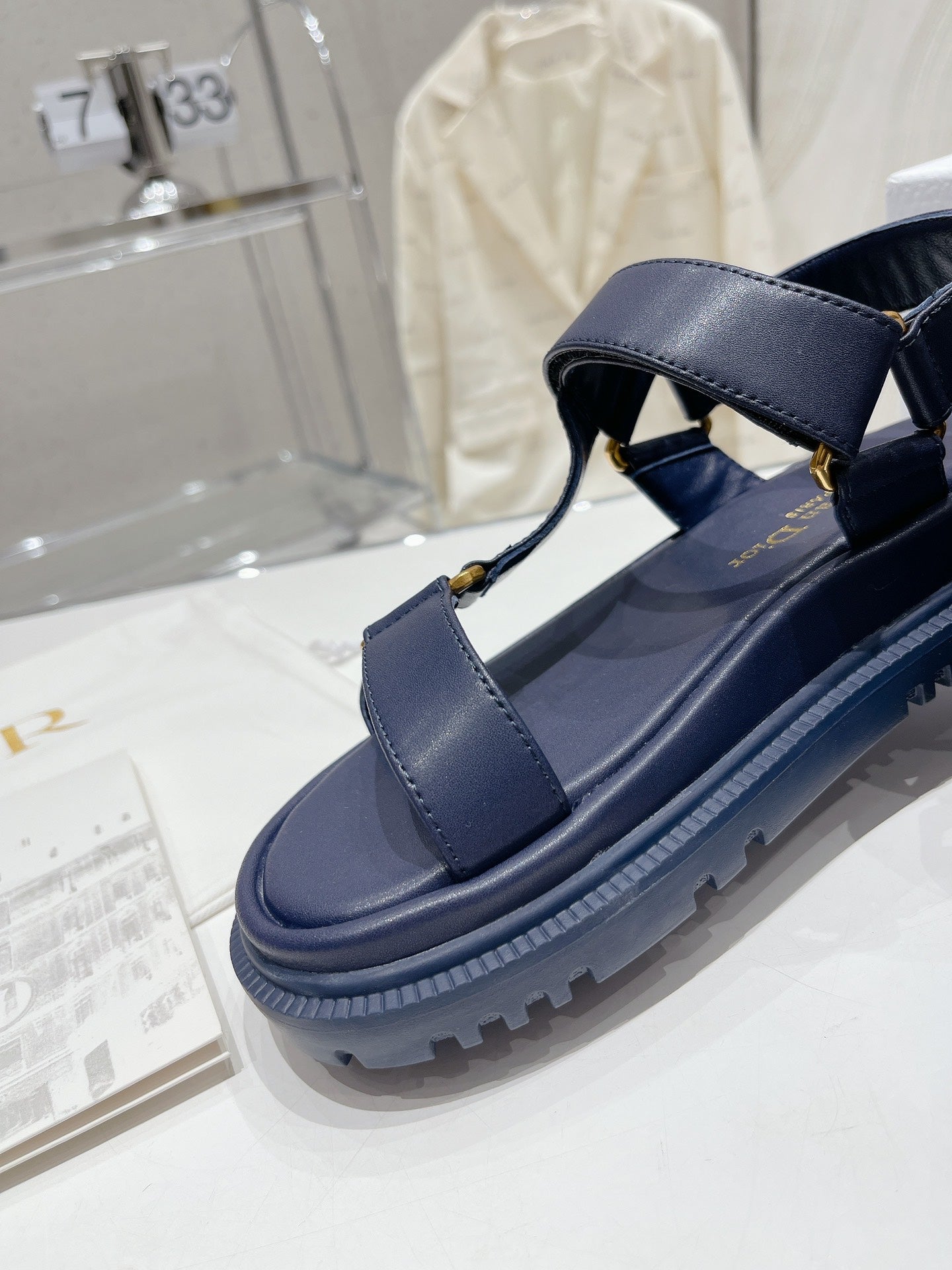 Luxury Shoes - DIR - 240