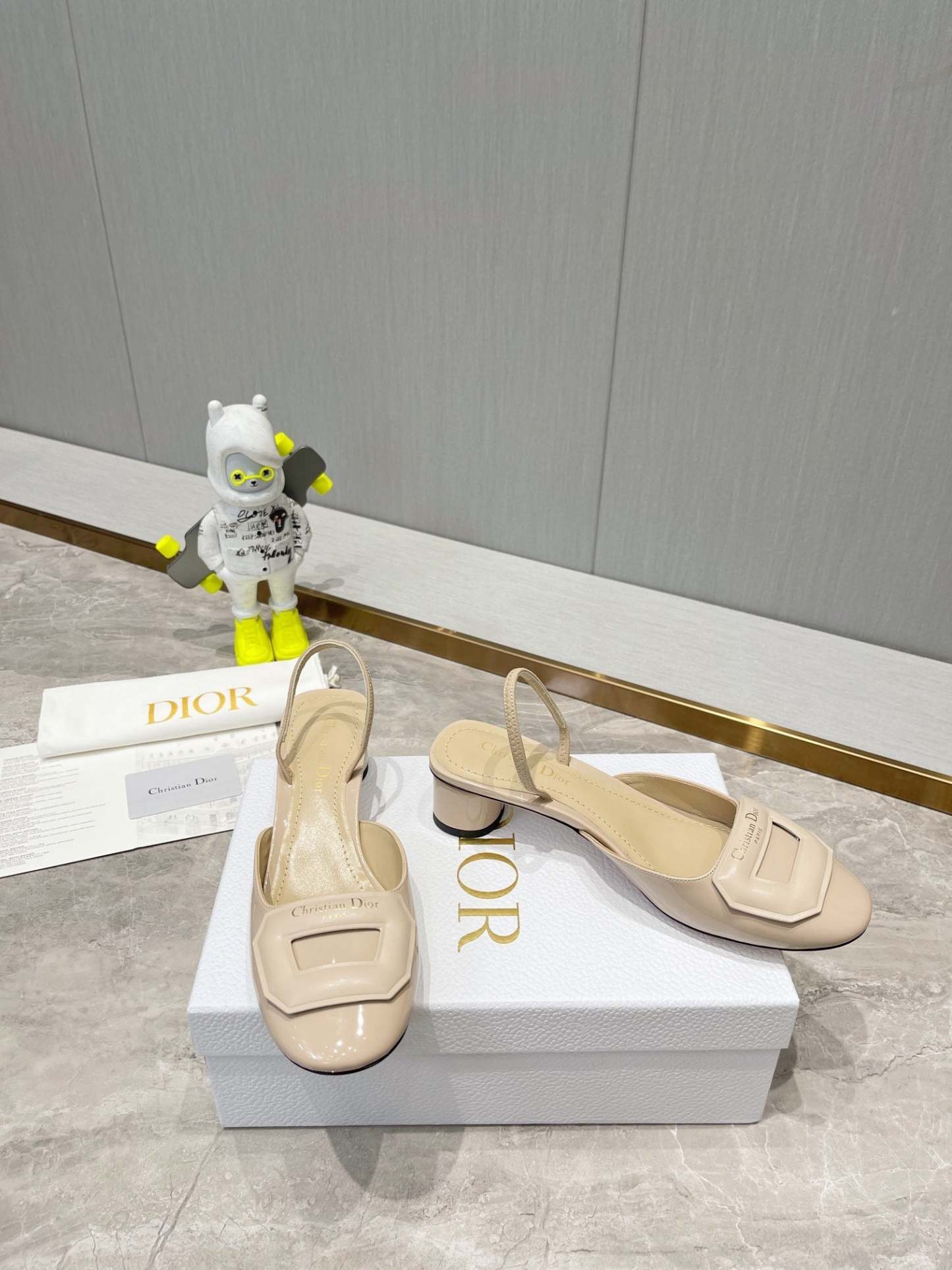 Luxury Shoes - DIR - 202