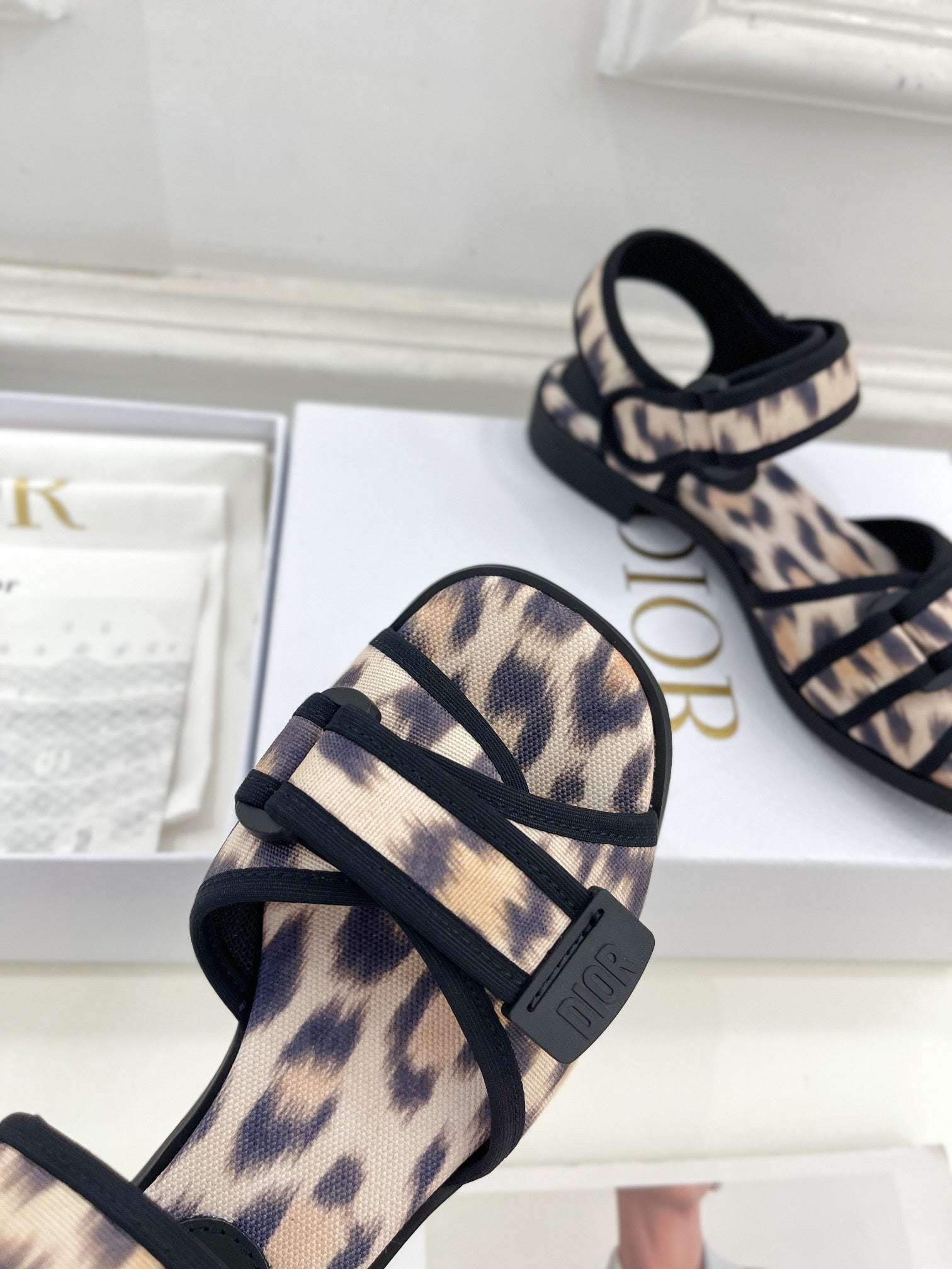 Luxury Shoes - DIR - 178