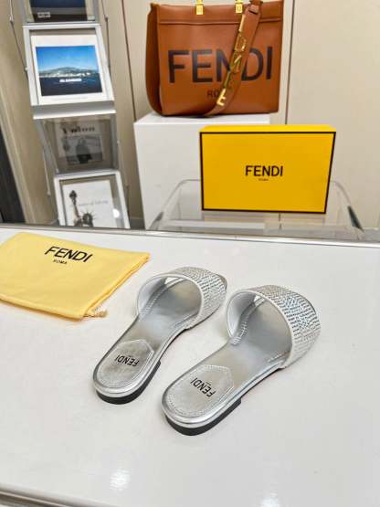 Luxury Shoes - FED - 070