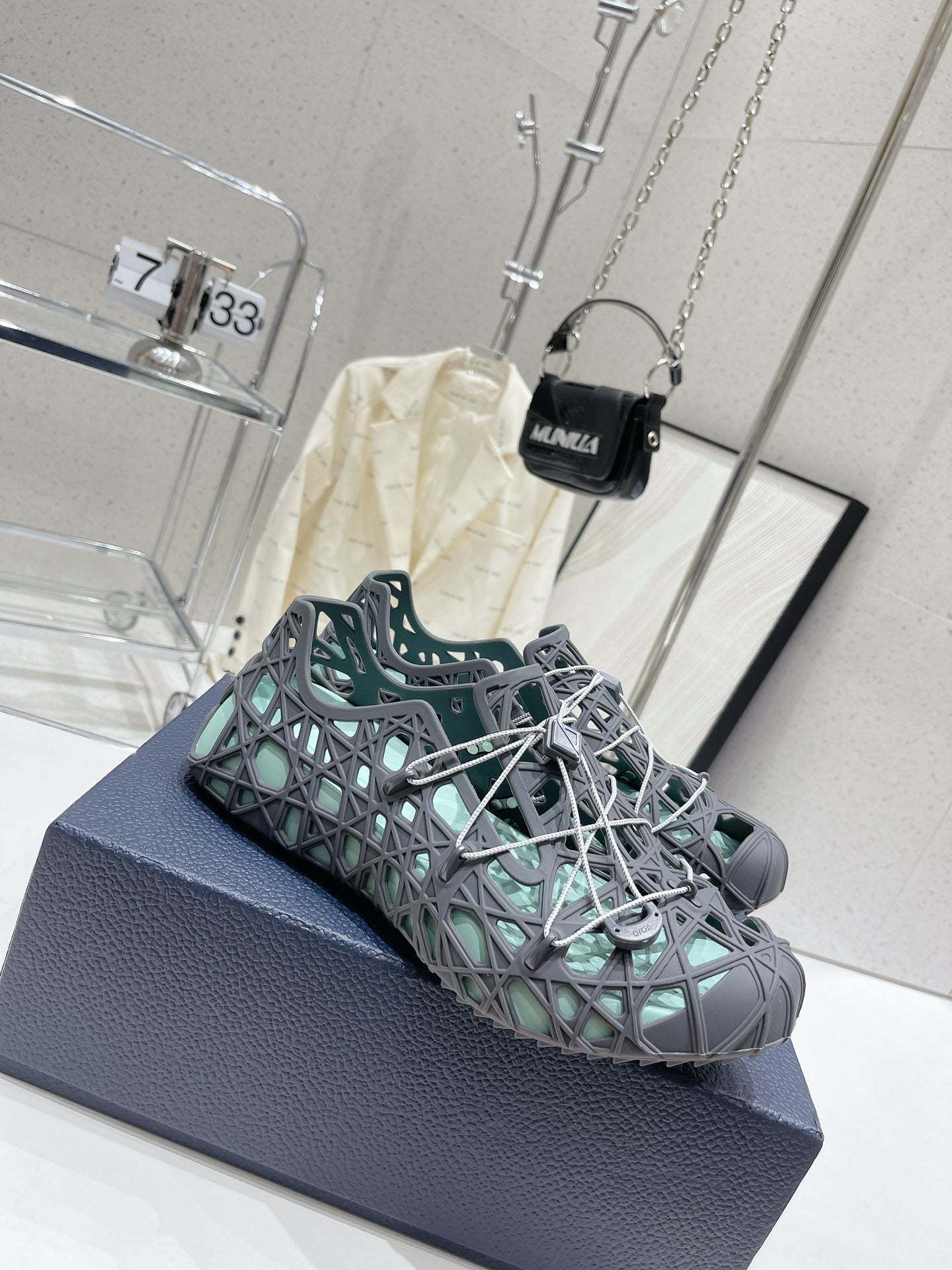Luxury Shoes - DIR - 140