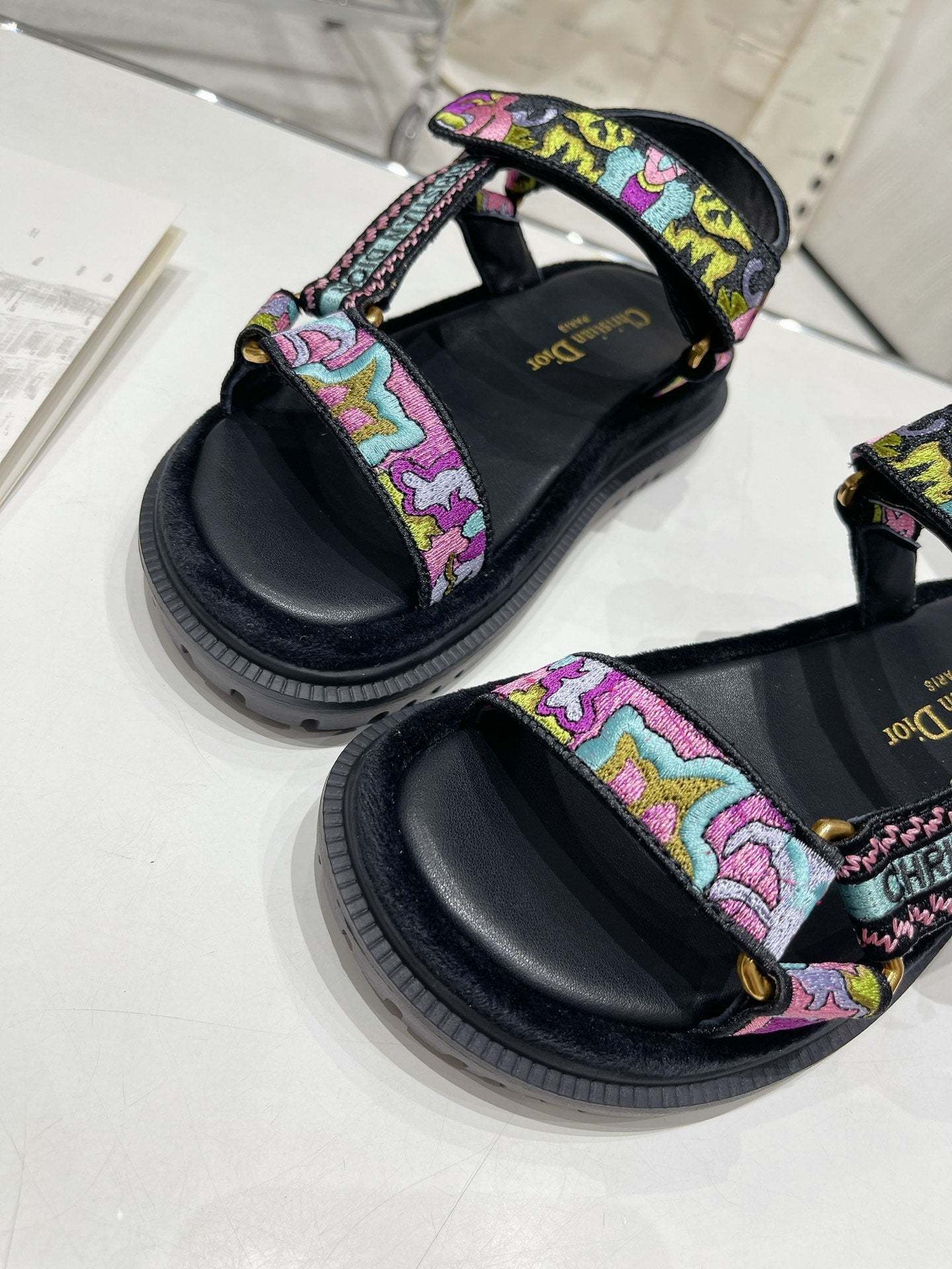 Luxury Shoes - DIR - 144