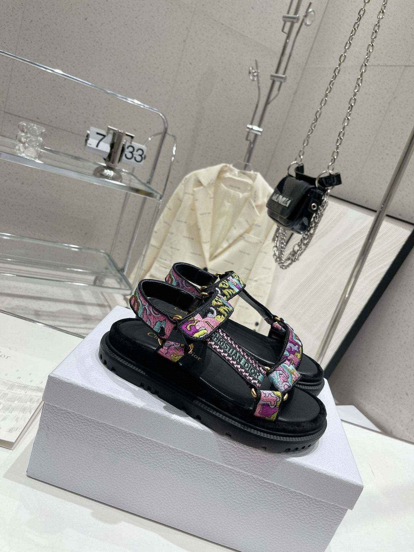 Luxury Shoes - DIR - 144