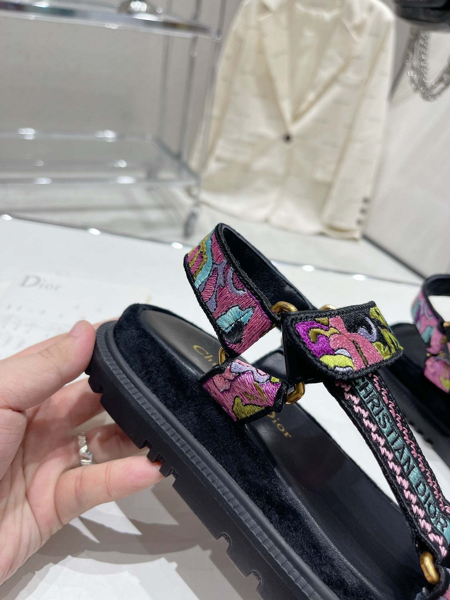 Luxury Shoes - DIR - 144