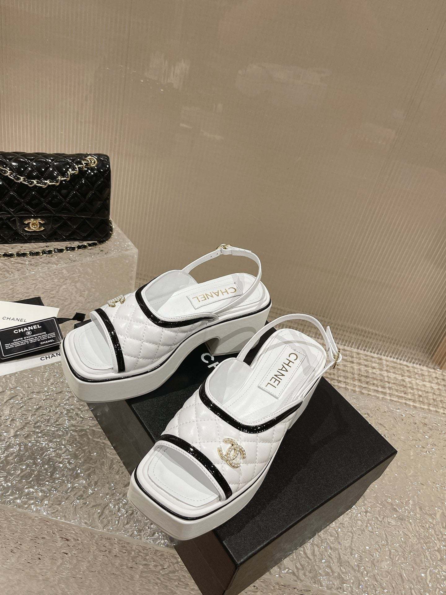 Luxury Shoes Sandals - CHL - 148