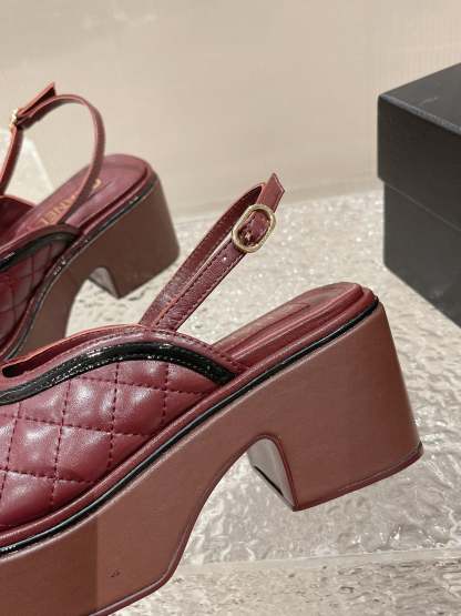 Luxury Shoes Sandals - CHL - 147