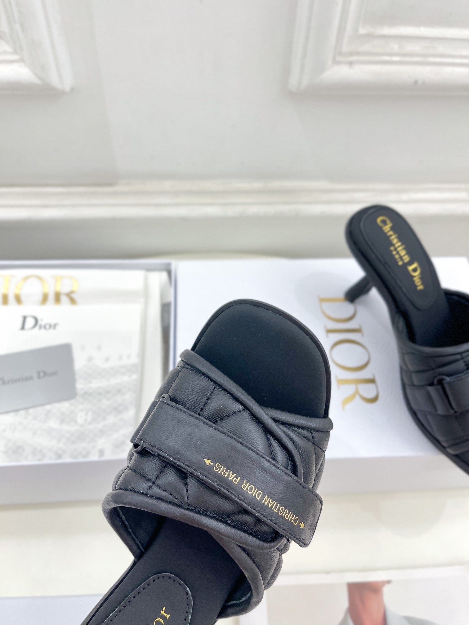 Luxury Shoes - DIR - 132
