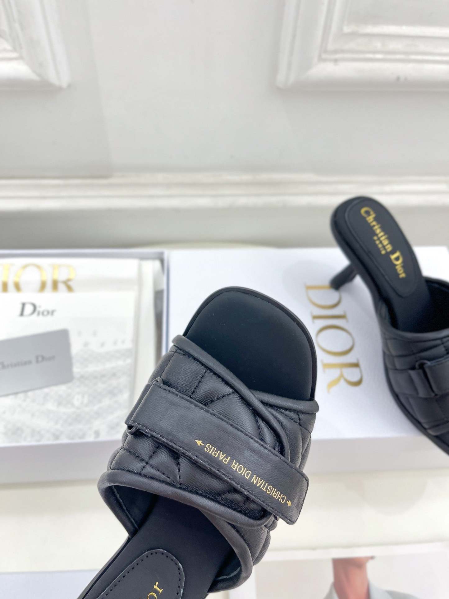 Luxury Shoes - DIR - 132