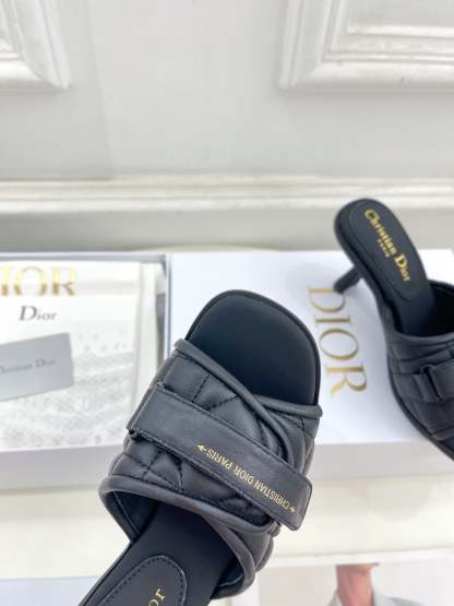 Luxury Shoes - DIR - 132