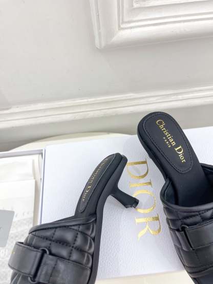Luxury Shoes - DIR - 133