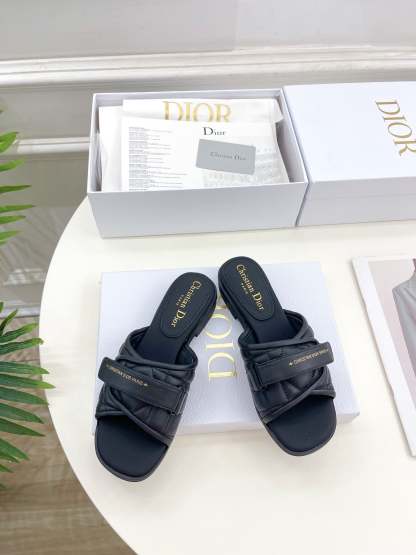 Luxury Shoes - DIR - 134