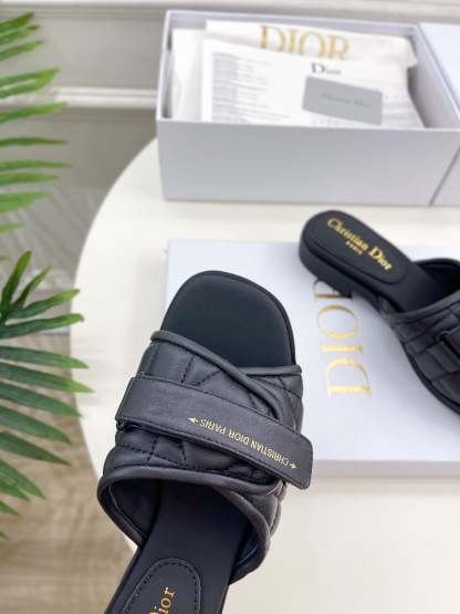 Luxury Shoes - DIR - 134