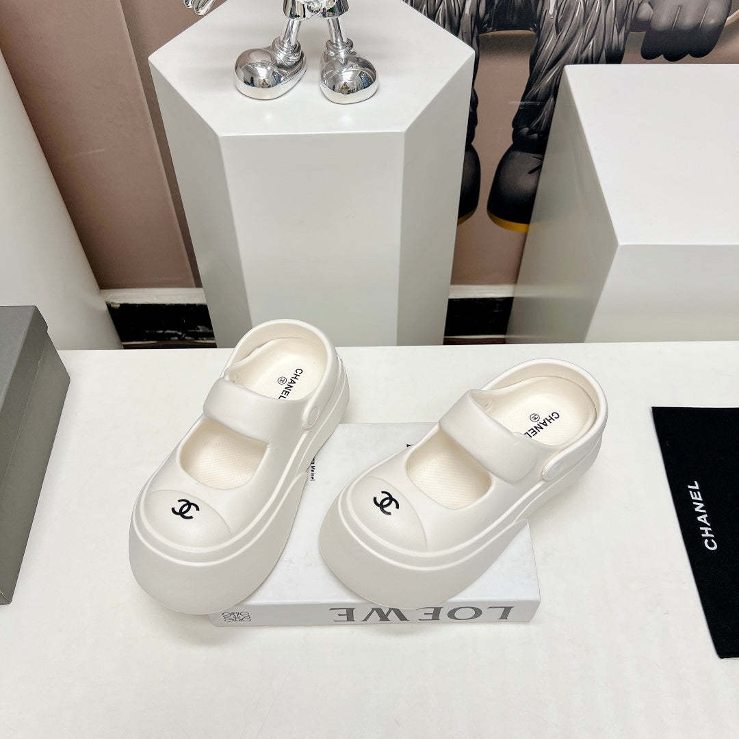 Luxury Shoes Sandals - CHL - 010