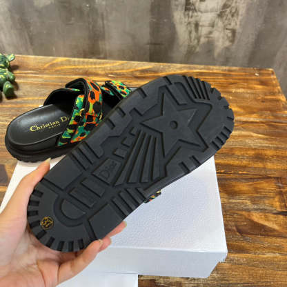 Luxury Shoes - DIR - 011