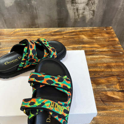 Luxury Shoes - DIR - 011