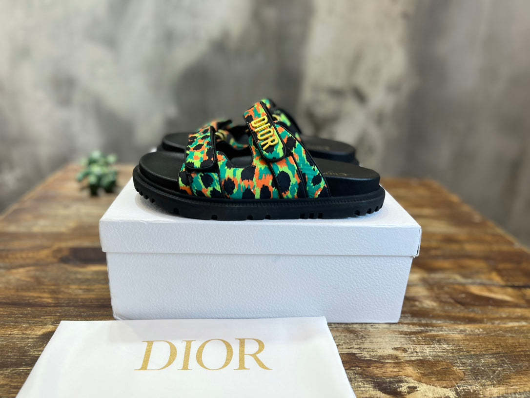Luxury Shoes - DIR - 011