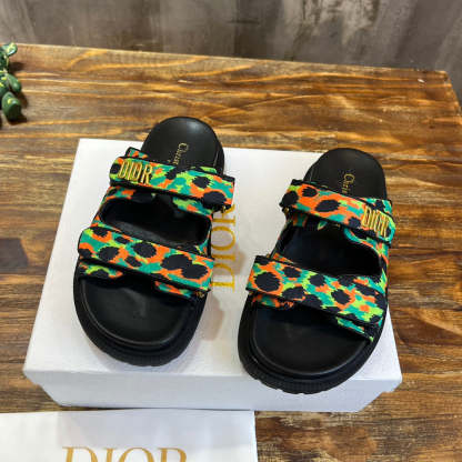 Luxury Shoes - DIR - 011