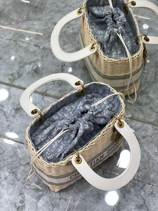 DI Medium Lady Natural Wicker and Blue Oblique Jacquard Bag, Blue, For Women Women’s Handbags, 24cm CD M0565CMVO_M808