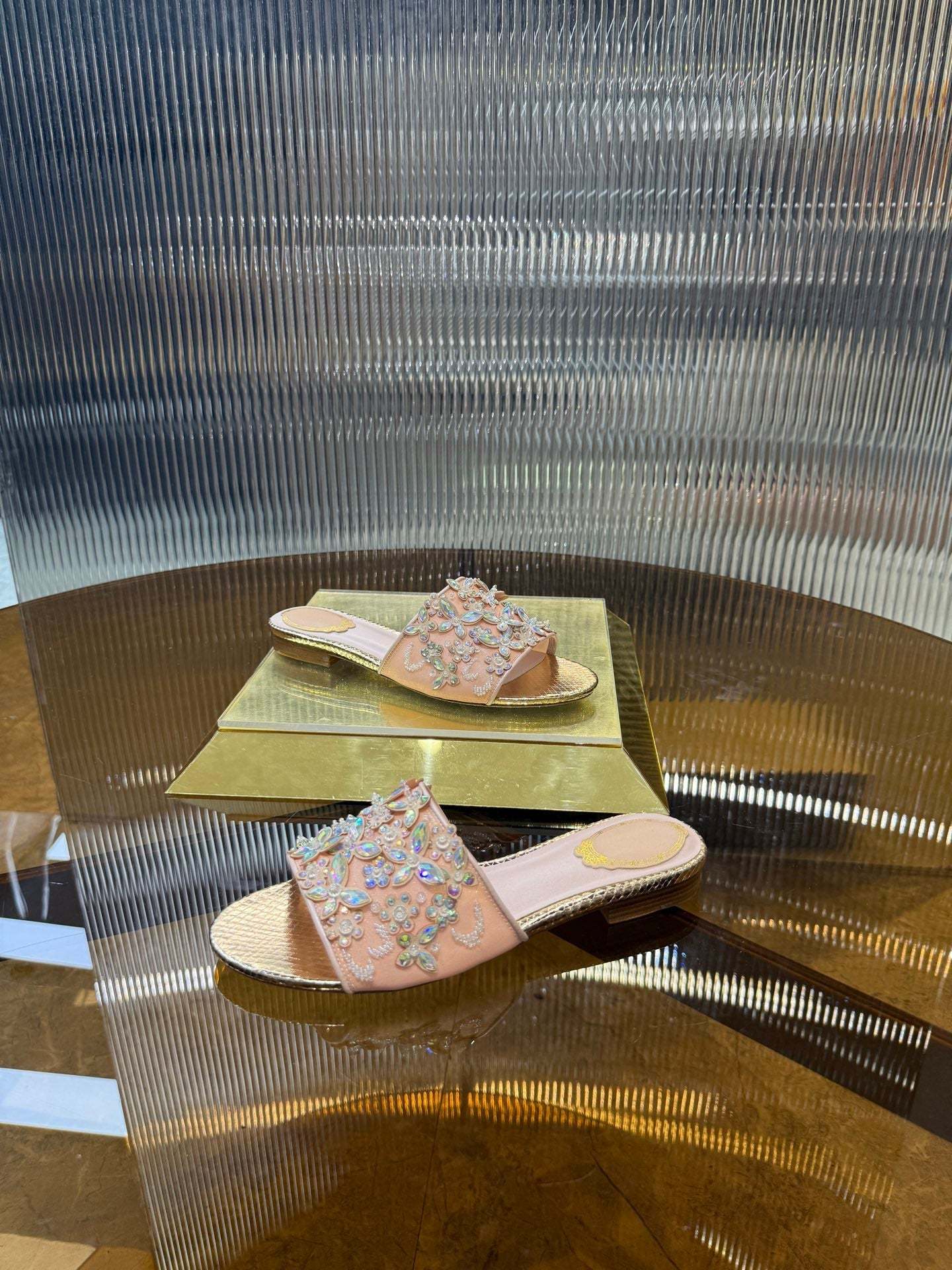 RC 25C Butterfly Flower Sandals Slippers Pink Sheepskin Rhinestone 275771