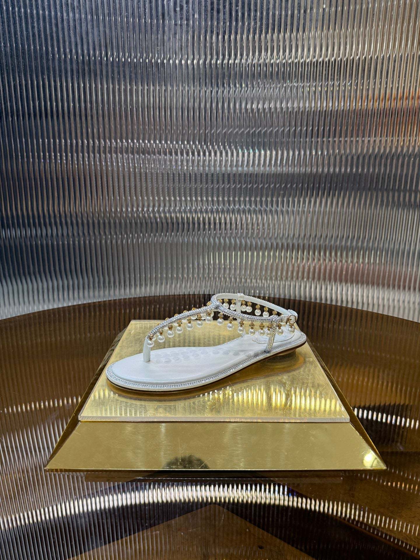 RC 25C Thong Diamond Flat Sandals White Silk Rhinestone 275772