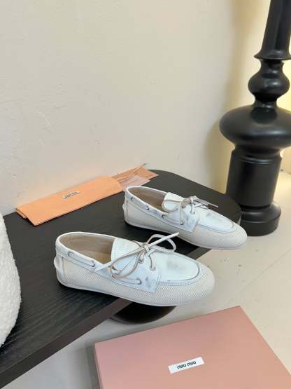 Miu 25C Loafers White Leather 235816