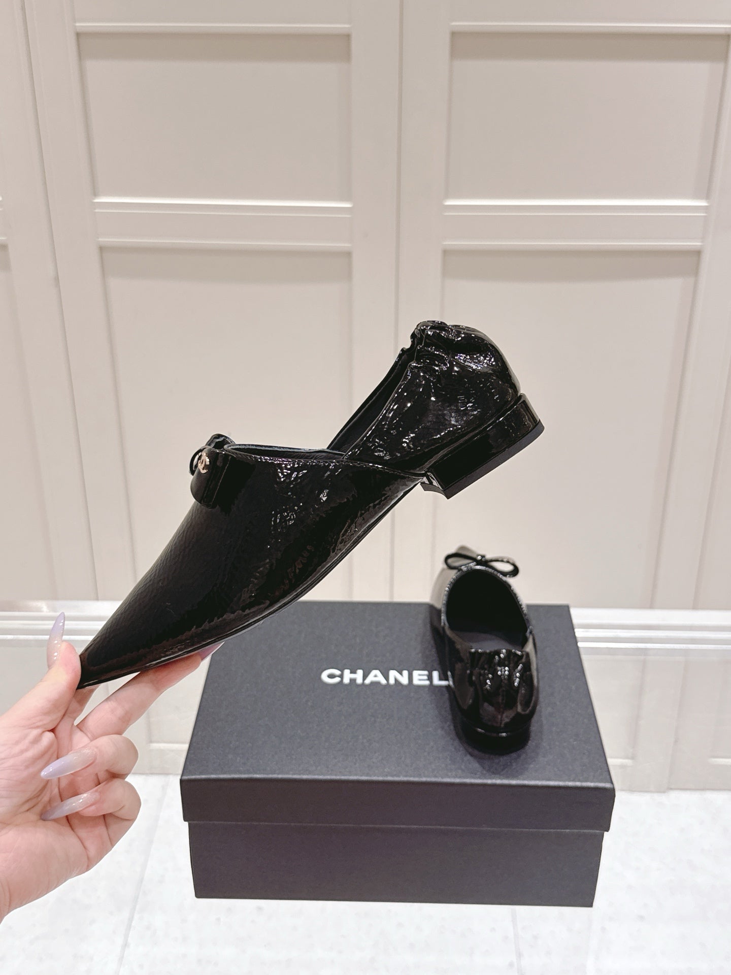 CC 25 Half-Mule Loafers Black Patent Leather 355669