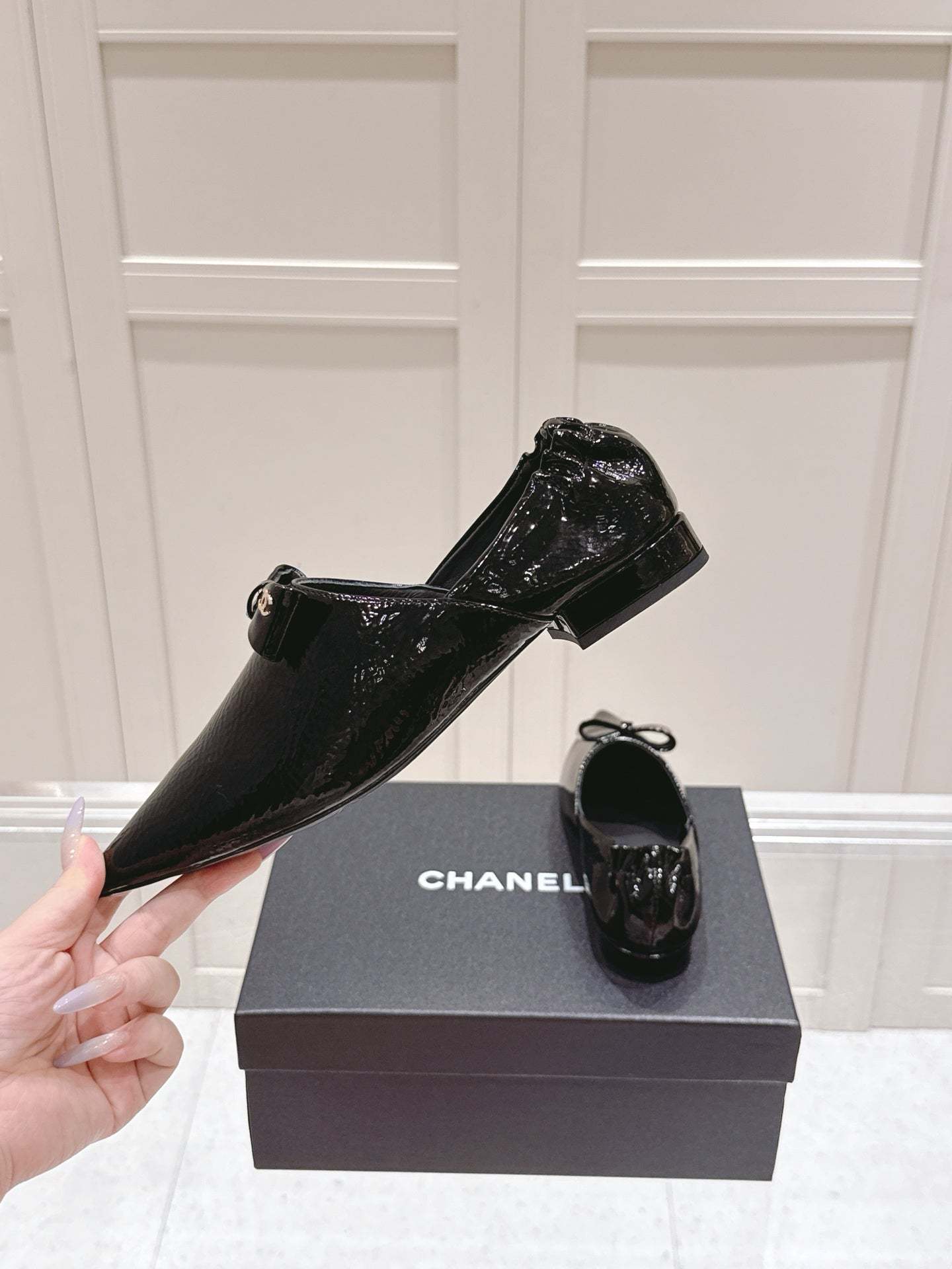 CC 25 Half-Mule Loafers Black Patent Leather 355669