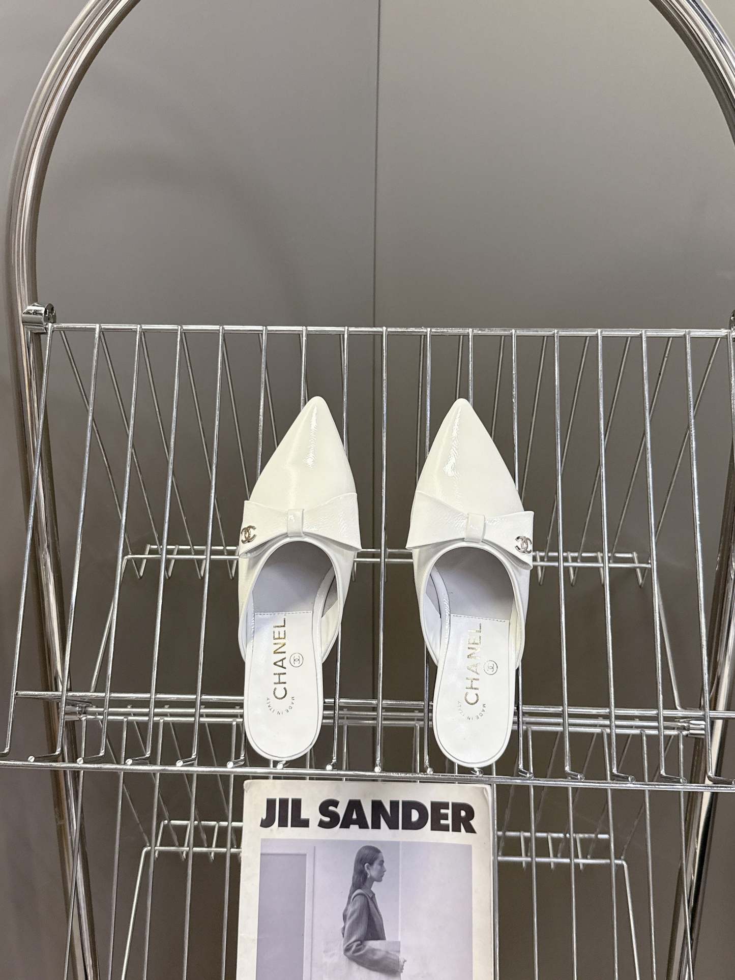 CC 25 Mules White Calfskin Patent Leather 353926