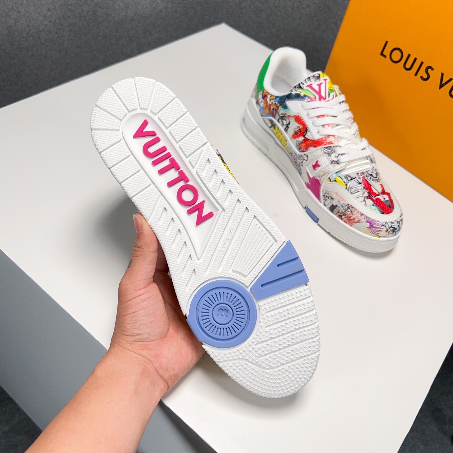LUV LV TRAINER SNEAKER MULTICOLOR