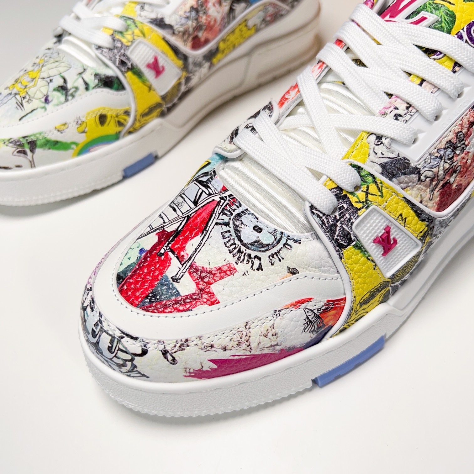 LUV LV TRAINER SNEAKER MULTICOLOR