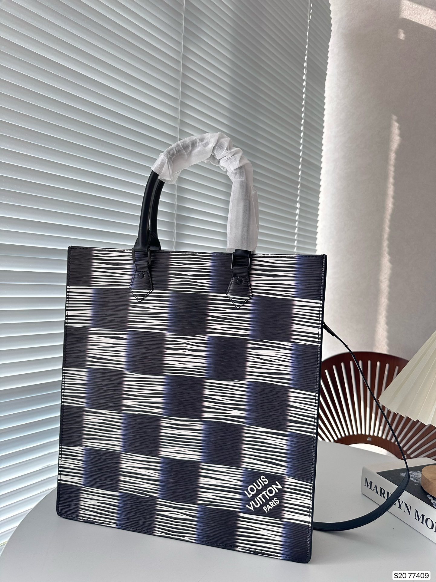 LV SAC PLAT BLUE 40CM
