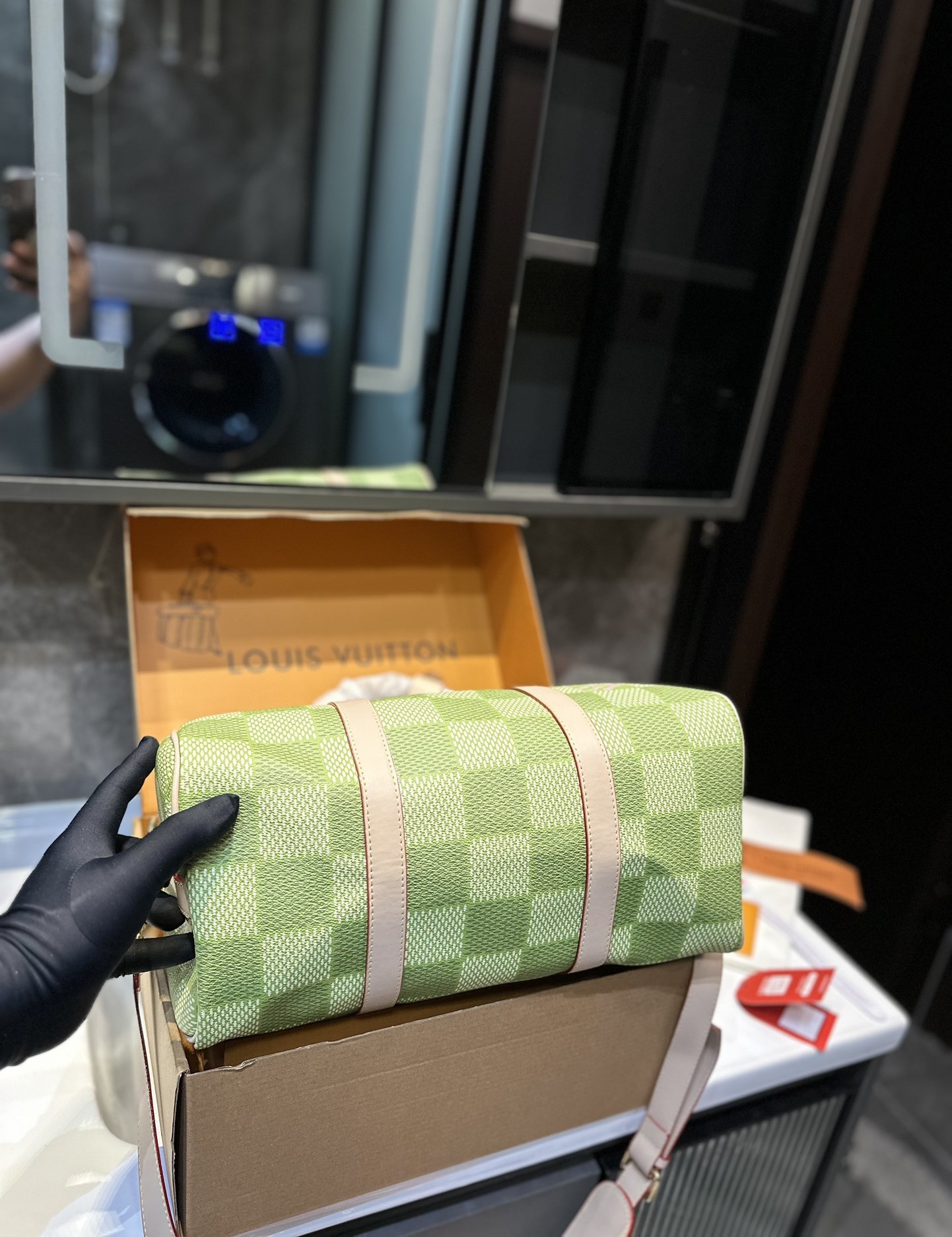 LV KEEPALL BANDOULIÈRE DAMIER CANVAS GREEN 35CM N40671