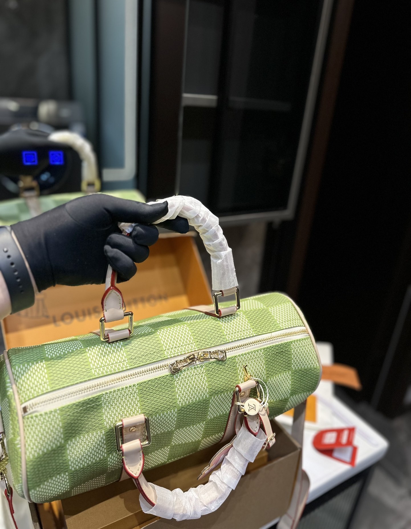 LV KEEPALL BANDOULIÈRE DAMIER CANVAS GREEN 35CM N40671