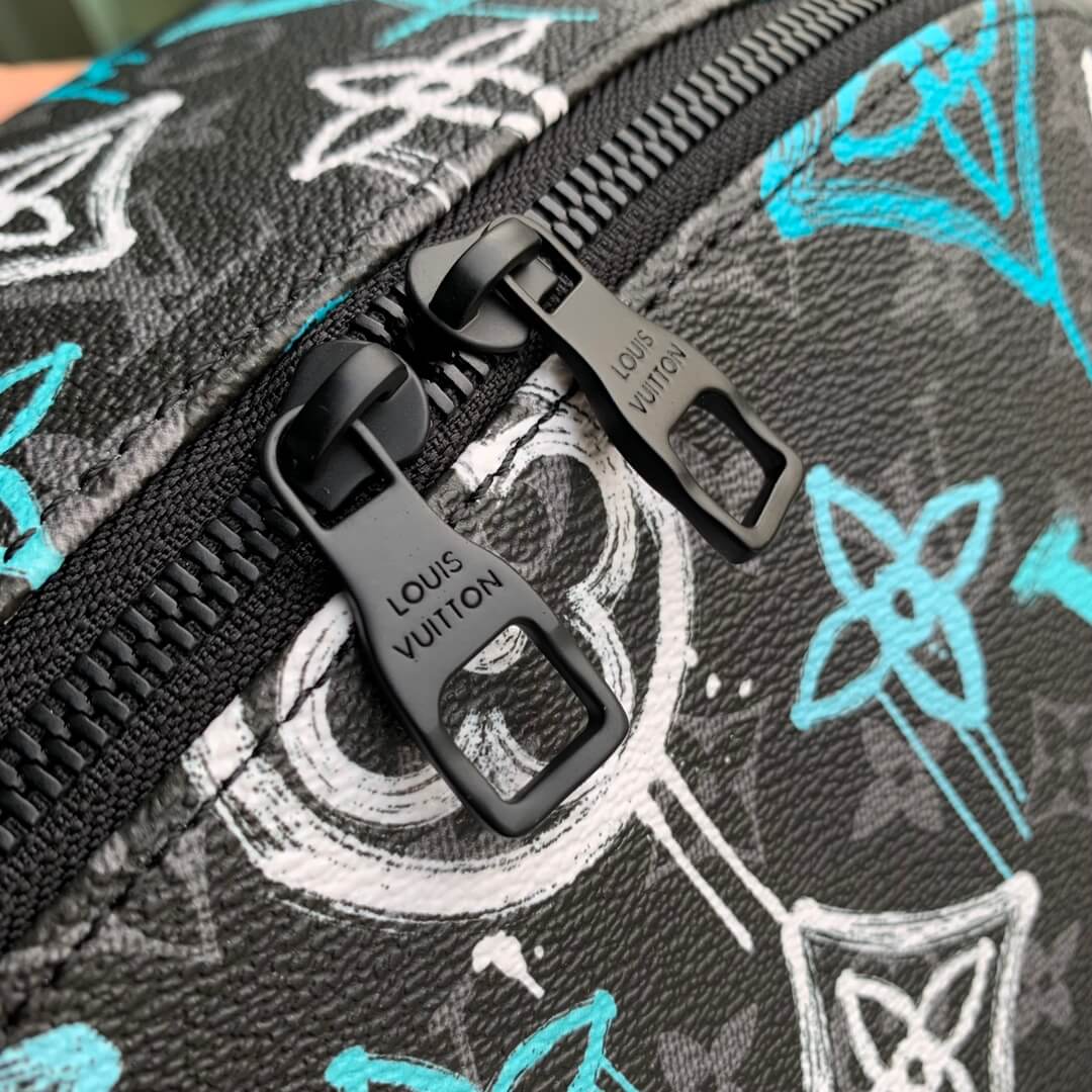 M21395 DISCOVERY BACKPACK Monogram Eclipse 30cm green