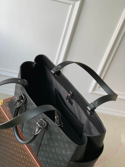 M46451 Sac Plat 24H Sac Plat 44CM Monogram Eclipse coated canvas black