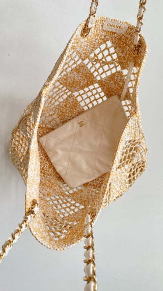 CC 2025 Beach Tote 52 Beige Raffia