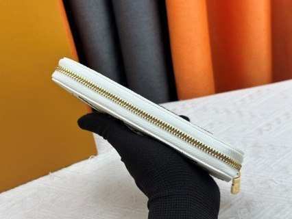 LV Wallet Empreinte Broderie Women’s Long Zippy