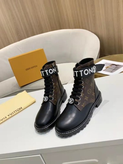 Luxury Shoes - LU-V - 888